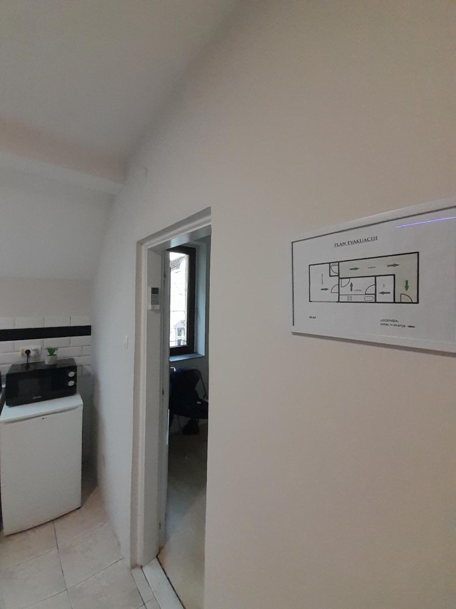 Appartamento Cool & Cozy Center Subotica Esterno foto